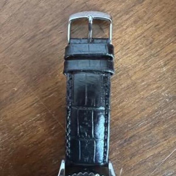 Timex S3 Black And Silver Tone 100M WR Dress Sports Watch - Picture 3 of 8